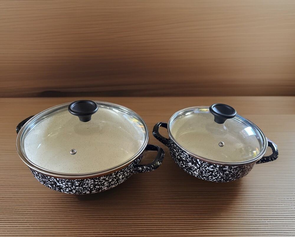 Chefs Atelier Enamelware Pot Set 2.4 & 3.4 QT Black White Speckled Cookware Lids